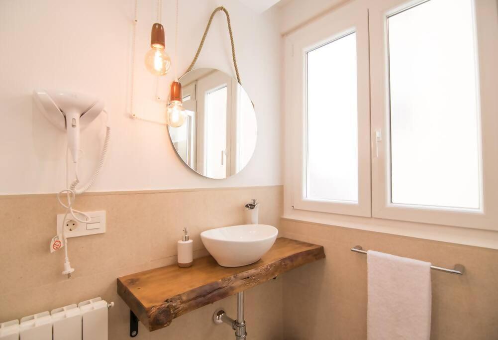 Amplio Y Moderno Apartamento En El Centro Granada Exteriér fotografie